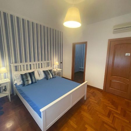 Reginella House Hotel Наполи Екстериор снимка