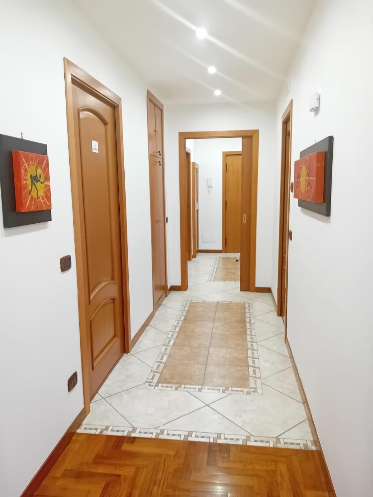 Reginella House Hotel Наполи Екстериор снимка
