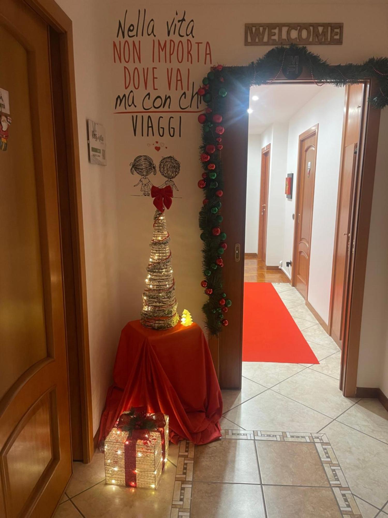 Reginella House Hotel Наполи Екстериор снимка